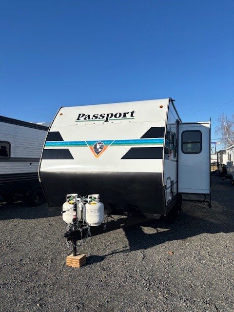 2025 Keystone RV Passport 184Rbwe