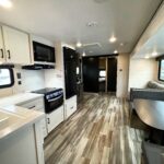 2025 JAYCO Jay Flight 330Tbs full