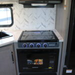 2025 Keystone RV Hideout 261Bhwe full
