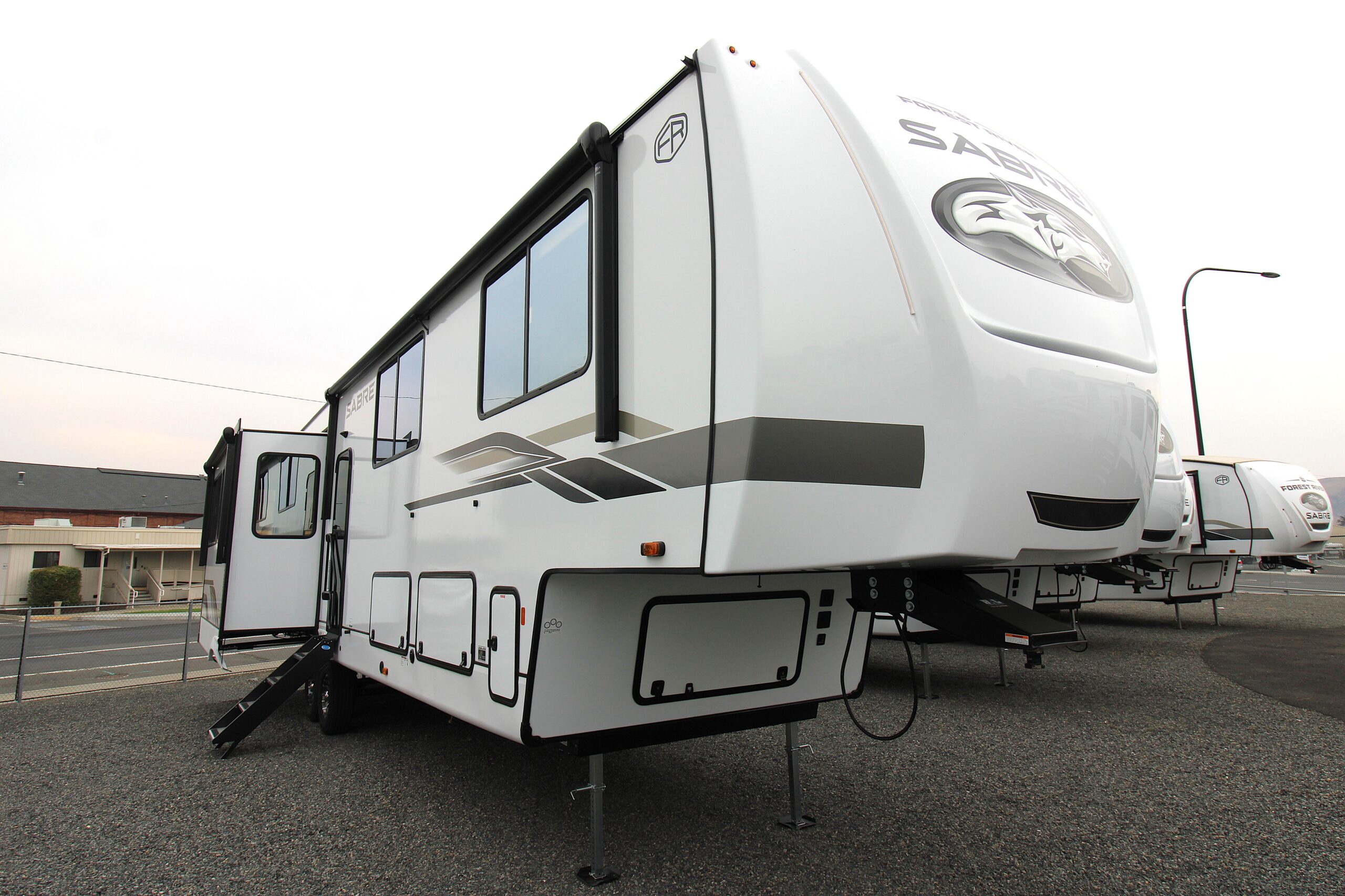 2026 FOREST RIVER Sabre 36Flx