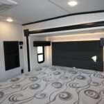 2022 FOREST RIVER Wildcat 369Mbl full