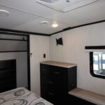 2022 FOREST RIVER Wildcat 369Mbl full